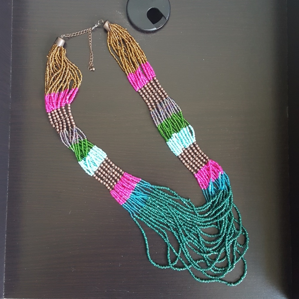 Beaded necklace